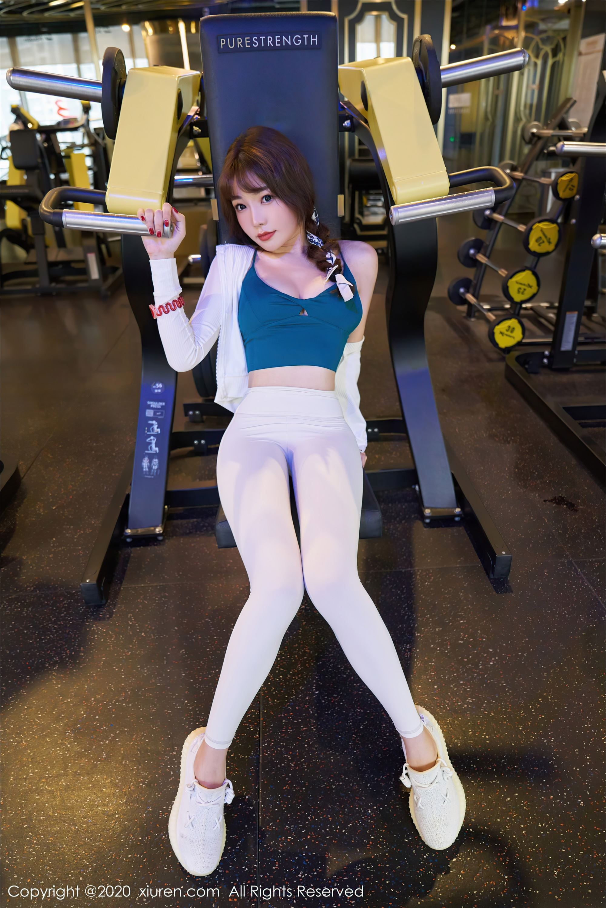 秀人网美媛馆 2020-09-22 Vol.2589 芝芝Booty